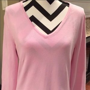 GAP women’s lightweight sweater